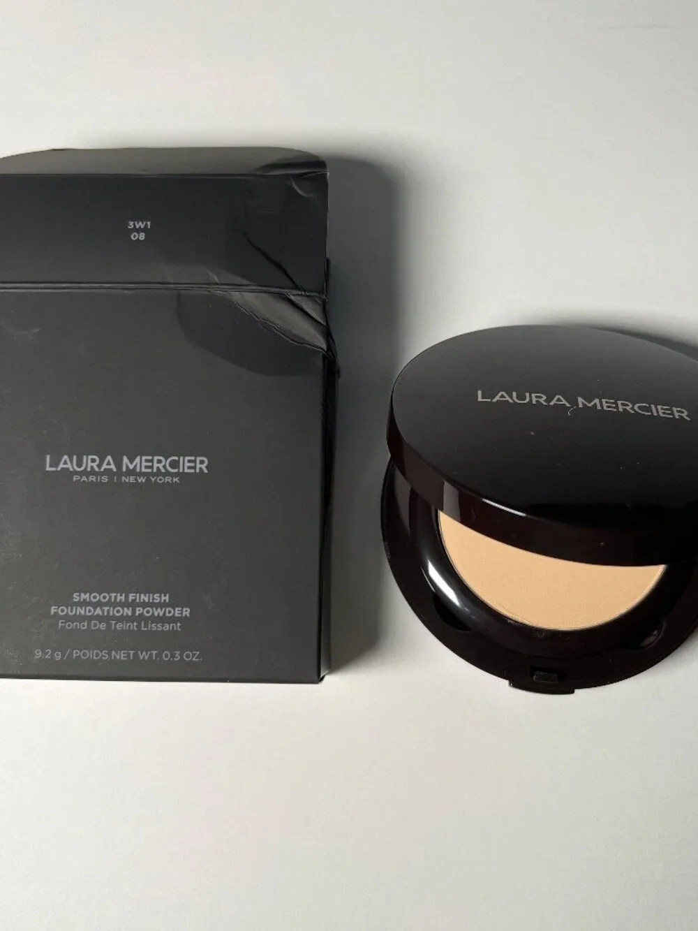 Laura Mercier 3W1 08 Smooth Finish Foundation Powder Full Regular Size